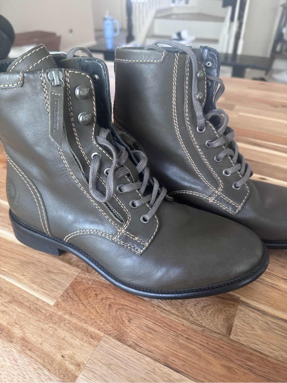Diesel combat boots only the brave Olive Lace-Up Leather Boots men 9 women 11